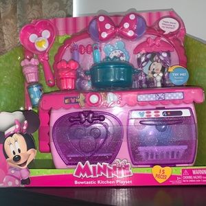 15 pc Minnie Mouse Kitchen Set